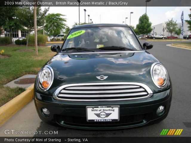 2009 Mini Cooper Clubman in British Racing Green Metallic