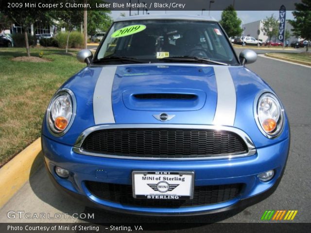2009 Mini Cooper S Clubman in Laser Blue Metallic