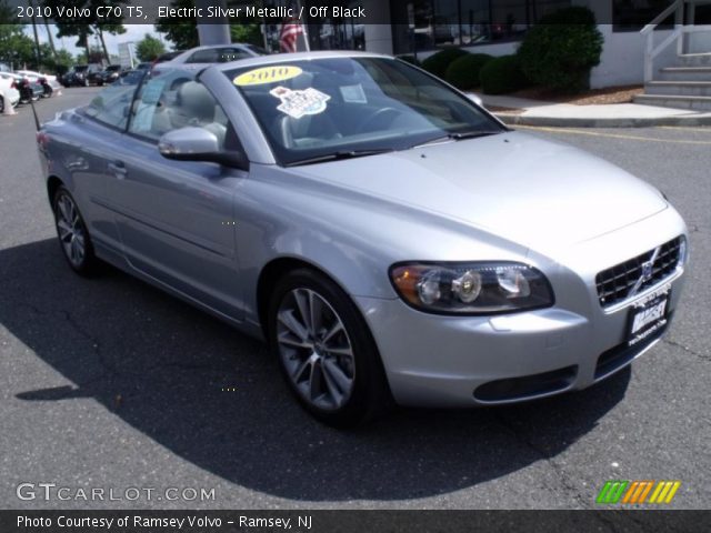 2010 Volvo C70 T5 in Electric Silver Metallic