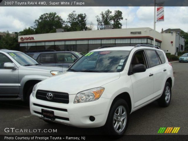 2007 Toyota RAV4 4WD in Super White