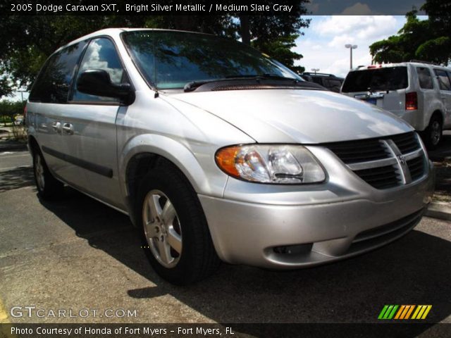 2005 Dodge Caravan SXT in Bright Silver Metallic