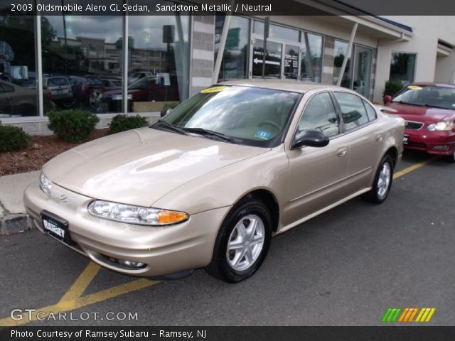 2003 Oldsmobile Alero GL Sedan in Sandstone Metallic