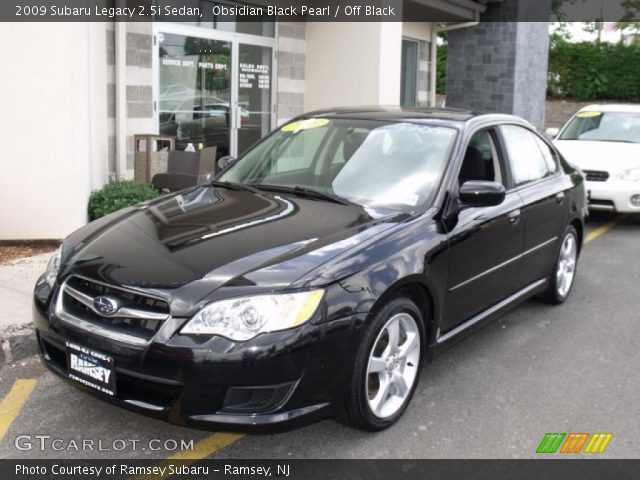 2009 Subaru Legacy 2.5i Sedan in Obsidian Black Pearl