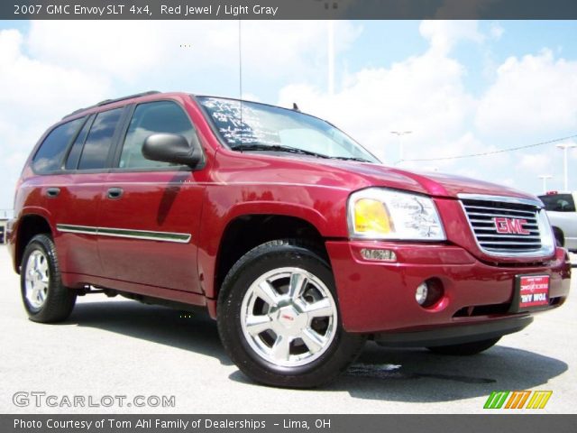 2007 GMC Envoy SLT 4x4 in Red Jewel