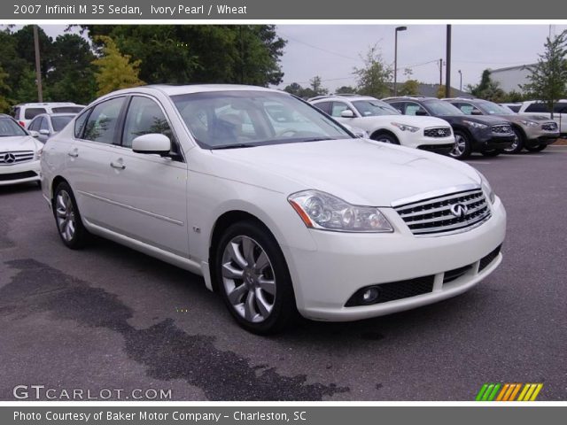 2007 Infiniti M 35 Sedan in Ivory Pearl