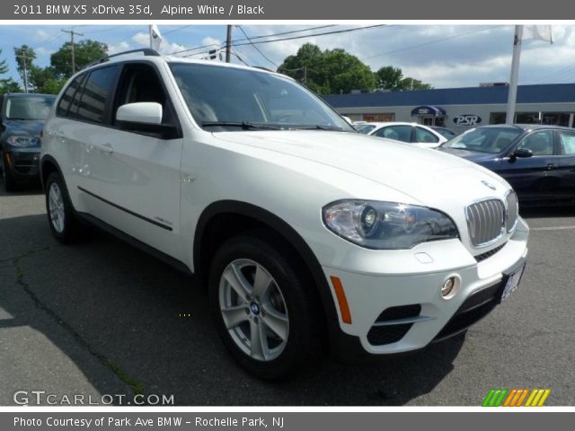 2011 BMW X5 xDrive 35d in Alpine White