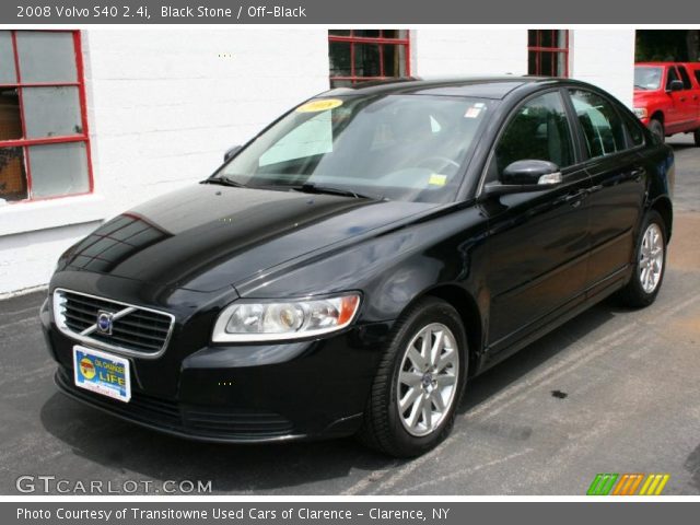 2008 Volvo S40 2.4i in Black Stone