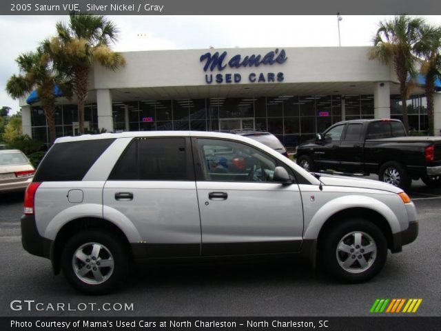 2005 Saturn VUE  in Silver Nickel