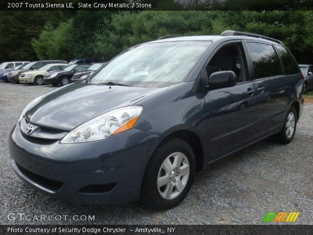 2007 Toyota Sienna LE in Slate Gray Metallic