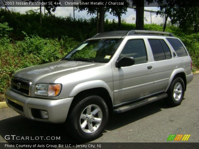 2003 Nissan Pathfinder SE 4x4 in Chrome Silver Metallic