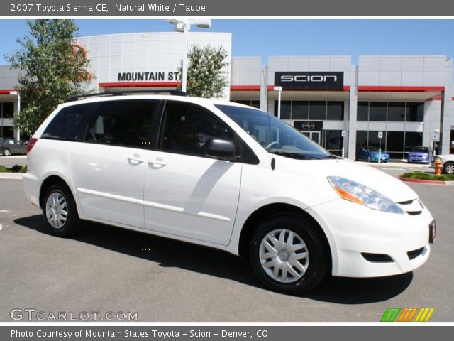 2007 Toyota Sienna CE in Natural White