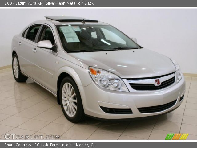 2007 Saturn Aura XR in Silver Pearl Metallic