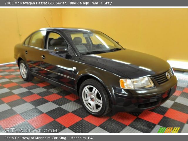 2001 Volkswagen Passat GLX Sedan in Black Magic Pearl