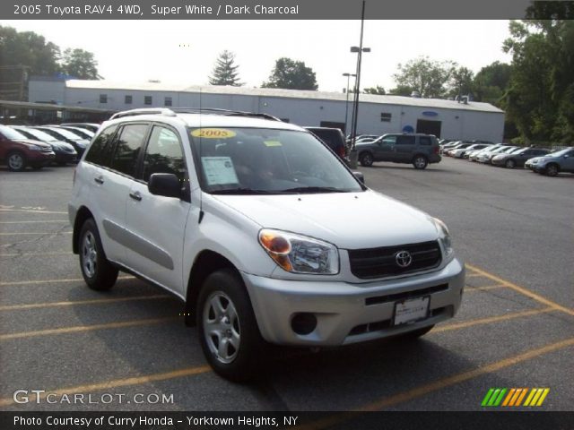2005 Toyota RAV4 4WD in Super White