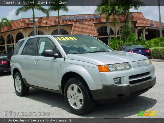 2004 Saturn VUE V6 in Silver Nickel