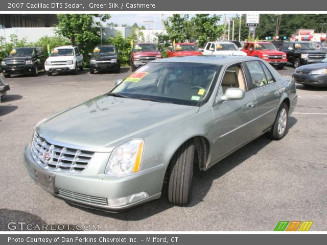 2007 Cadillac DTS Sedan in Green Silk