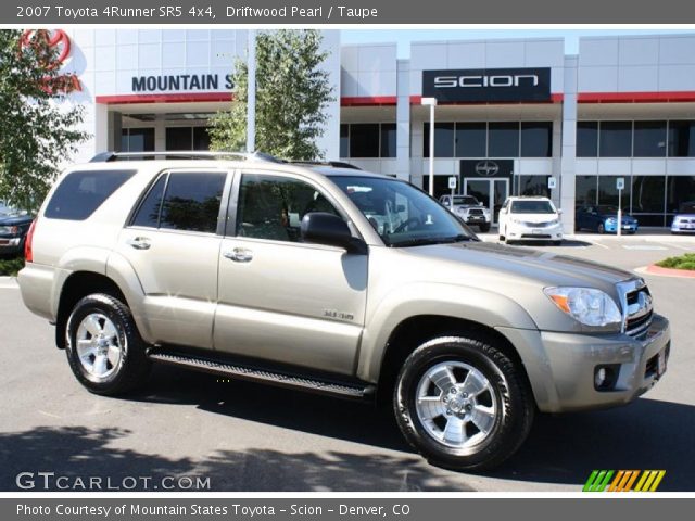2007 Toyota 4Runner SR5 4x4 in Driftwood Pearl