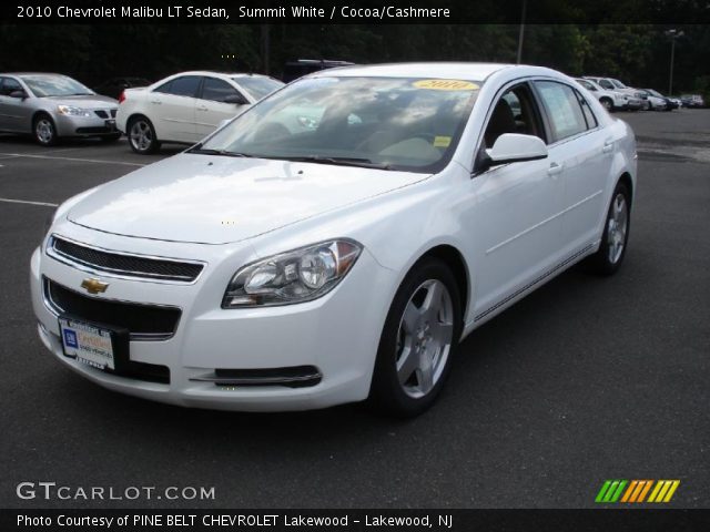 2010 Chevrolet Malibu LT Sedan in Summit White