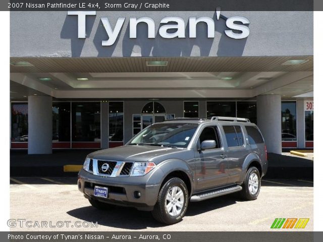 2007 Nissan Pathfinder LE 4x4 in Storm Gray