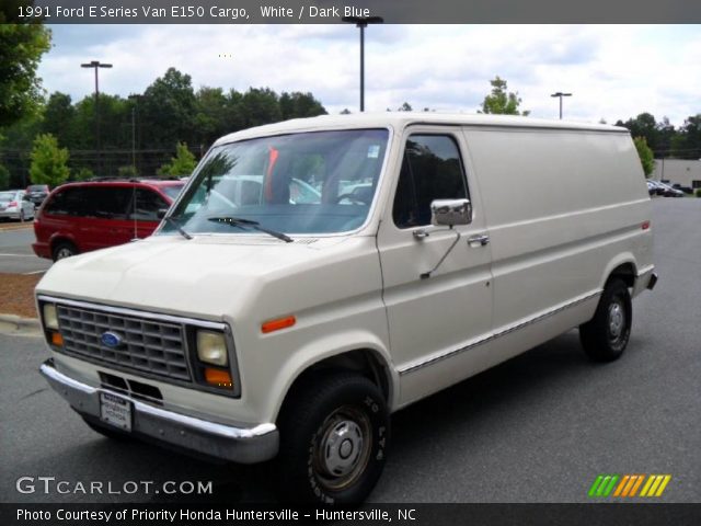 1991 Ford E Series Van E150 Cargo in White