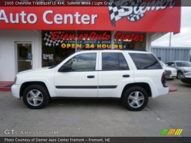2005 Chevrolet TrailBlazer LS 4x4 in Summit White