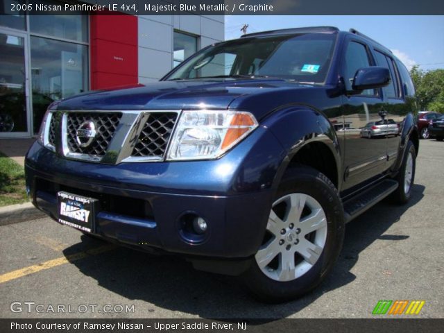 2006 Nissan Pathfinder LE 4x4 in Majestic Blue Metallic