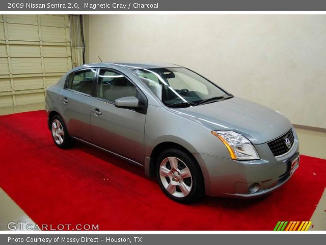 2009 Nissan Sentra 2.0 in Magnetic Gray