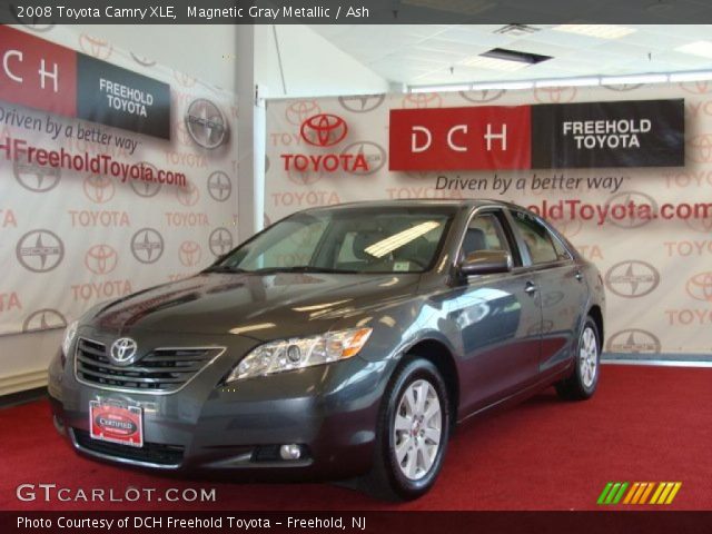 2008 Toyota Camry XLE in Magnetic Gray Metallic