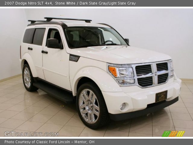 2007 Dodge Nitro SLT 4x4 in Stone White