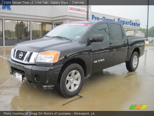 2009 Nissan Titan LE Crew Cab in Galaxy Black