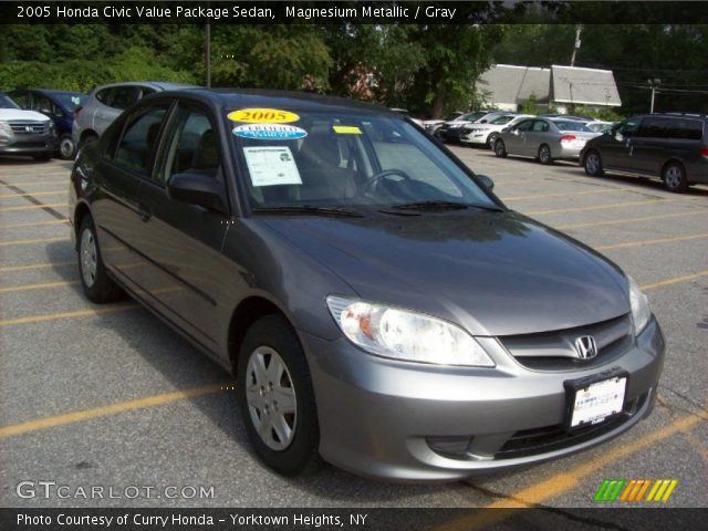 2005 Honda Civic Value Package Sedan in Magnesium Metallic