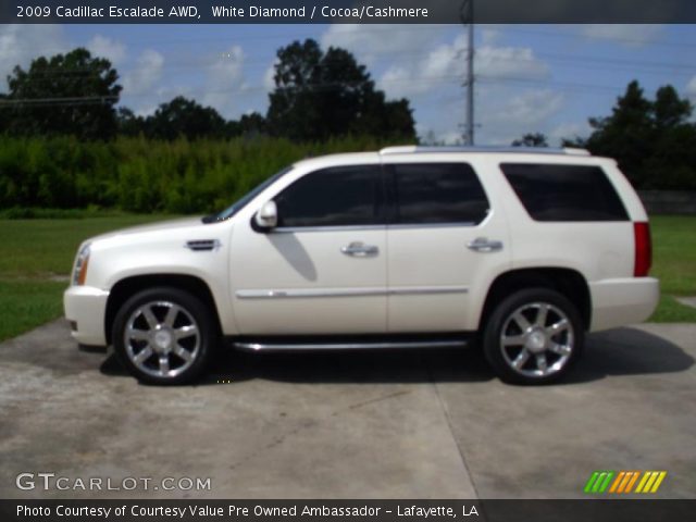 2009 Cadillac Escalade AWD in White Diamond