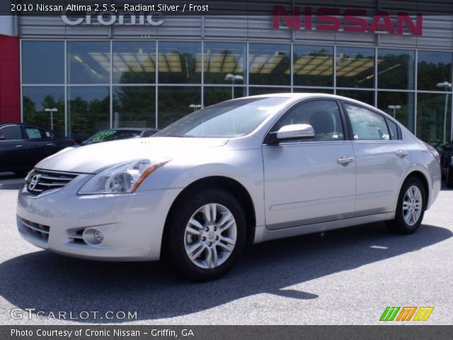 2010 Nissan Altima 2.5 S in Radiant Silver
