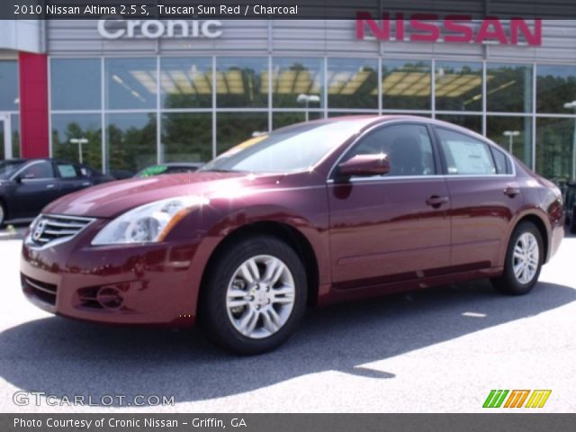 2010 Nissan Altima 2.5 S in Tuscan Sun Red