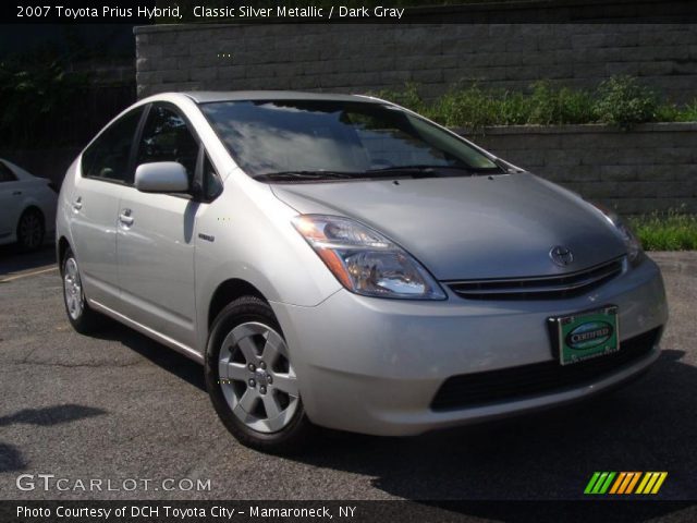 2007 Toyota Prius Hybrid in Classic Silver Metallic