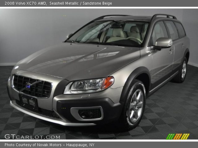 2008 Volvo XC70 AWD in Seashell Metallic