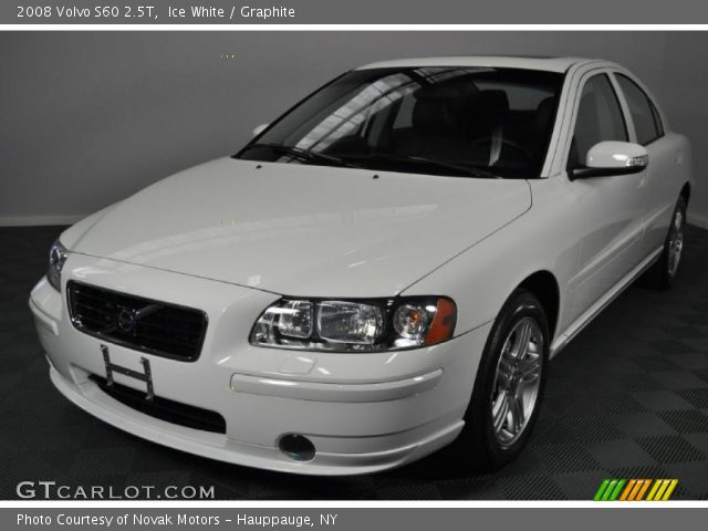2008 Volvo S60 2.5T in Ice White