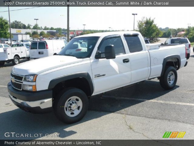 2007 Chevrolet Silverado 2500HD Work Truck Extended Cab in Summit White