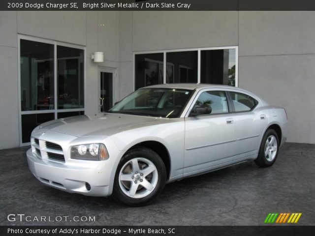 2009 Dodge Charger SE in Bright Silver Metallic