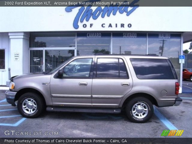 2002 Ford Expedition XLT in Arizona Beige Metallic