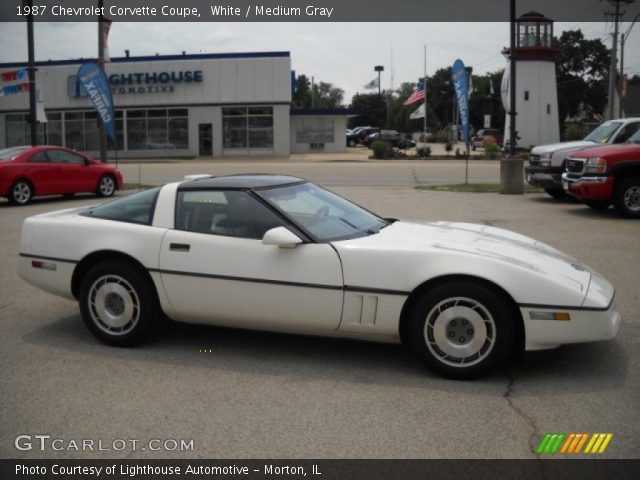 1987 Chevrolet Corvette Coupe in White