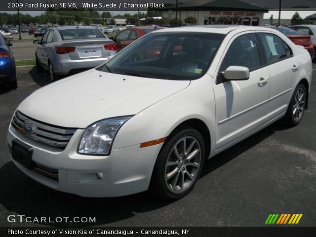2009 Ford Fusion SE V6 in White Suede