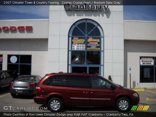 2007 Chrysler Town & Country Touring in Cognac Crystal Pearl