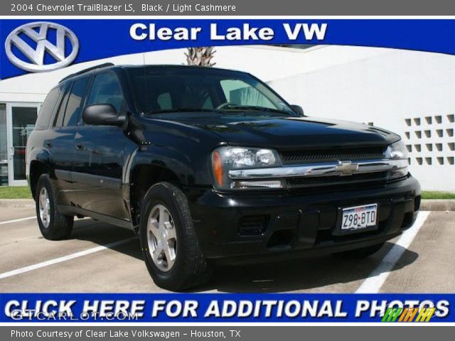 2004 Chevrolet TrailBlazer LS in Black