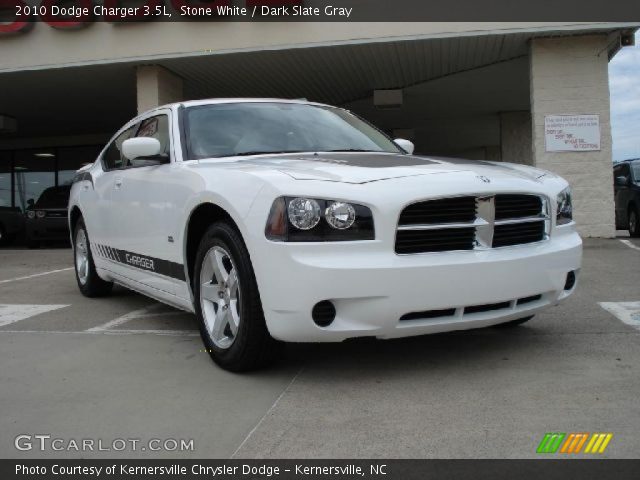 2010 Dodge Charger 3.5L in Stone White