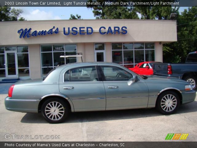 2003 Lincoln Town Car Limited in Light Tundra Metallic