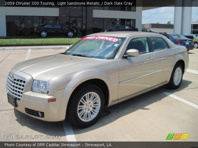 2009 Chrysler 300 Touring in Light Sandstone Metallic