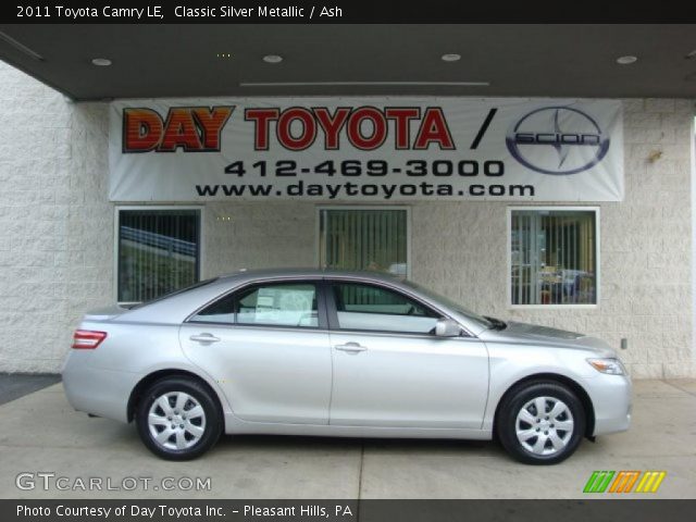 2011 Toyota Camry LE in Classic Silver Metallic