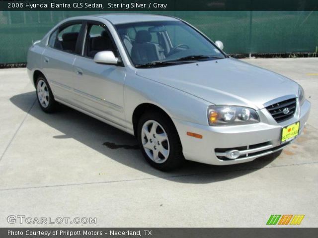 2006 Hyundai Elantra GLS Sedan in Sterling Silver