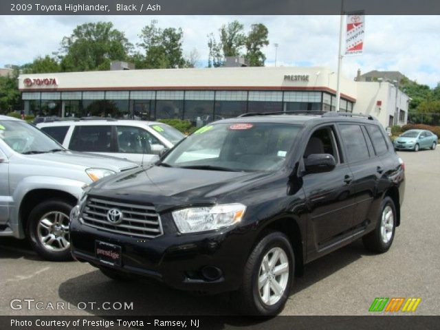 2009 Toyota Highlander  in Black